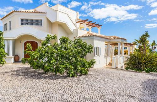 Gale Villa | Villa Luz Figueiras