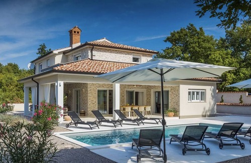 Presika Villa | Villa Magdalena nearby Labin – Crovillas GmbH