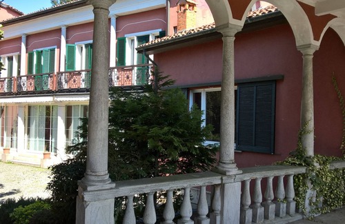 Besozzo Villa | VILLA MAGNOLIA Lago Maggiore