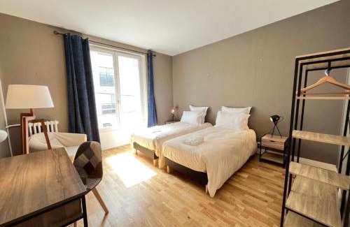 Flore Villa | Villa Maignan 15 couchages 24h Le Mans