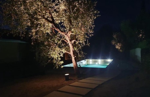 Albisano Apartamento | Villa Malù - APT Amalia - Piscina e vista lago