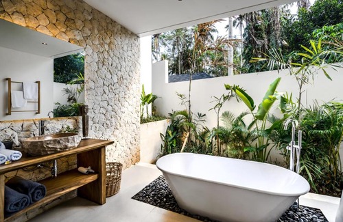 Kemenuh Villa | Villa Mamily by BaliSuperHost