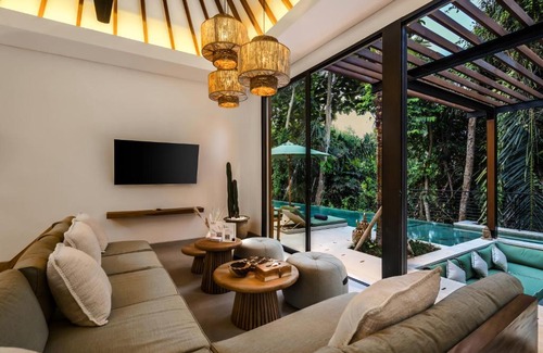 Kemenuh Villa | Villa Mamily by BaliSuperHost