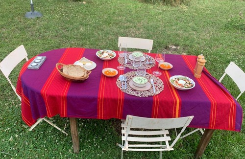 Thury Cama Y Desayuno | Villa Mandala