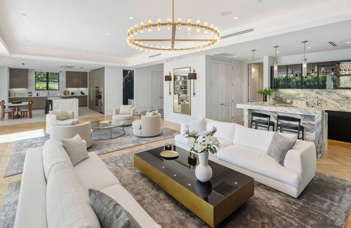 The Flats Villa | Villa Mandarin by LuxJB 🏆 7 BDR Beverly Hills Flats Mansion 🏆 Cinema Gym & Maid