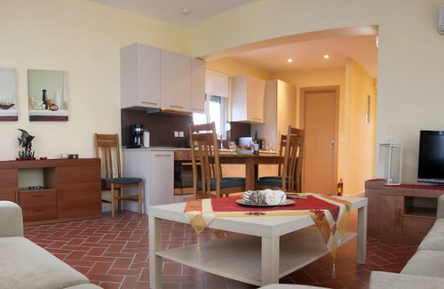 Afandou Villa | Villa Mangano, Nueva villa moderna a 3 minutos de la playa de Afandou.