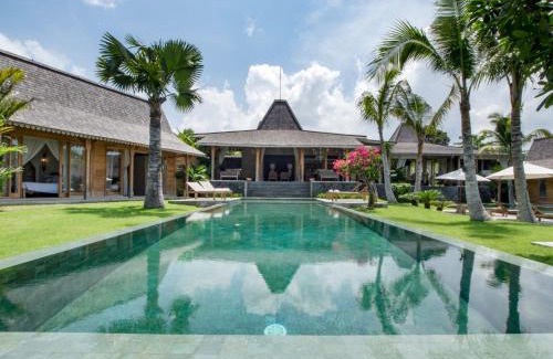 Kerobokan Villa | Villa Mannao by Villa Finder