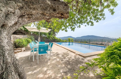 Alaro Casa | Villa María Isabel
