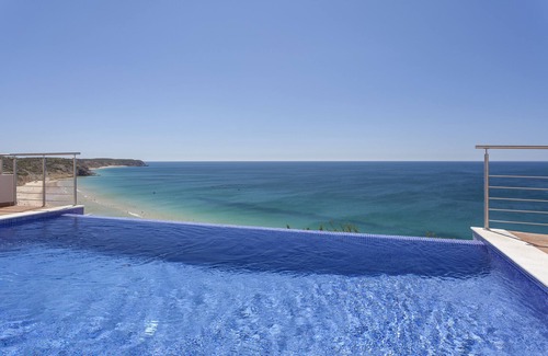 Salema Villa | Villa Mar à Vista by VILA VITA Collection