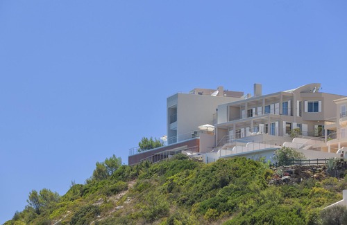 Salema Villa | Villa Mar à Vista by VILA VITA Collection