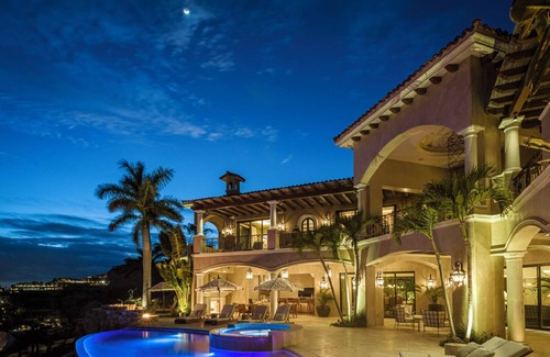 Palmilla Villa | Luxury Mexican Style Villa with Stunning views, 6 BR and luxury amenities