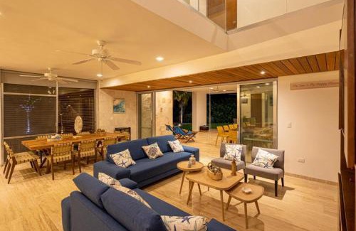 Dzemul Villa | Villa Mar San Bruno