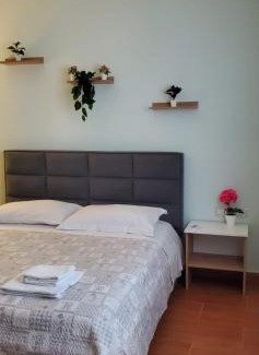 Vlore Casa | Villa Mare - for families & groups