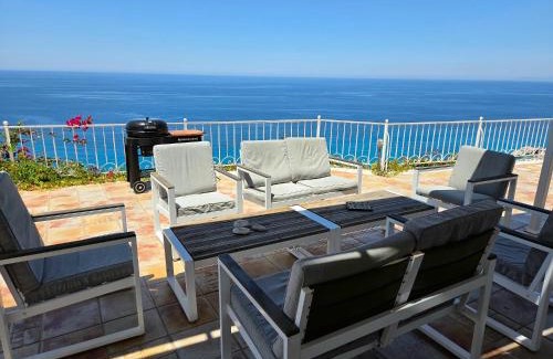 Agios Nikitas Casa | Villa Margaux Kathisma, Breathtaking VIEWS & Unforgettable SUNSETS - Minutes from Most Iconic BEACH