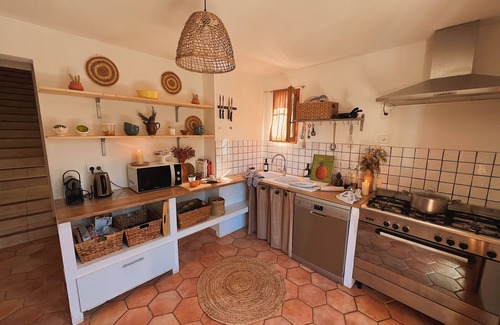 Callas Villa | Bastide de piedra, piscina privada, tranquila, vista, cerca del pueblo, VIDEO, OFERTAS!