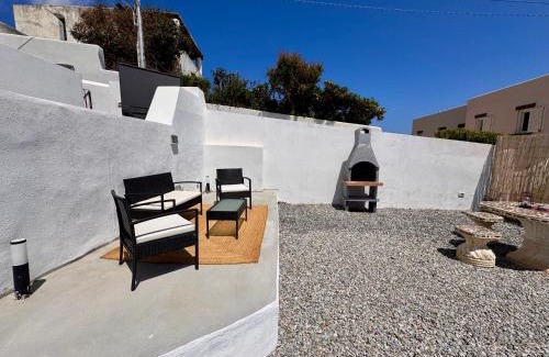 Santa Marina Salina Apartamento | Villa Margherita - Appartamenti a due passi dal corso di Santa Marina Salina a 100 mt dalla spiaggia