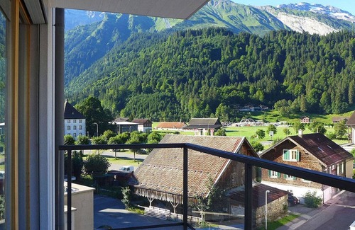 Engelberg Apartamento | Villa Maria 33 by Interhome