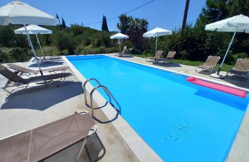 Termenades Villa | Villa Maria by PosarelliVillas