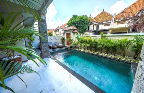 Kartika Plaza Villa | Villa MARIE - KUTA - 6 Bedroom 4 Bathroom Villa - Great Location !
