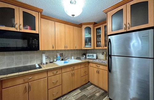 Sardinera Apartamento | Villa Marina Condo Sleeps 8 - 2 Bed 2 Bath