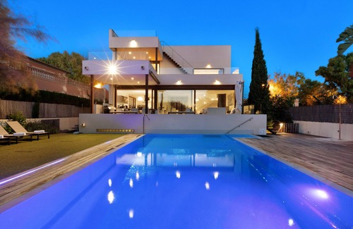 Palma de Mallorca Villa | Villa Marina Cristal - minimalist and stylish villa. Optional heated pool