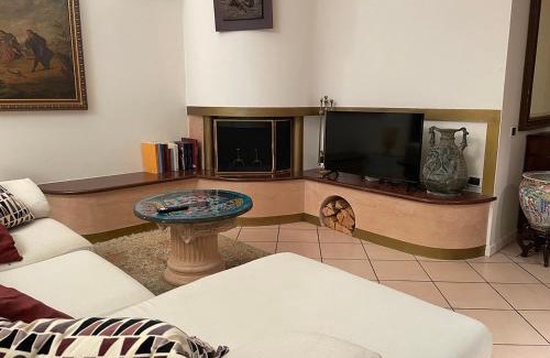 Lavena Ponte Tresa Casa | Villa Mario - Casa Vacanze