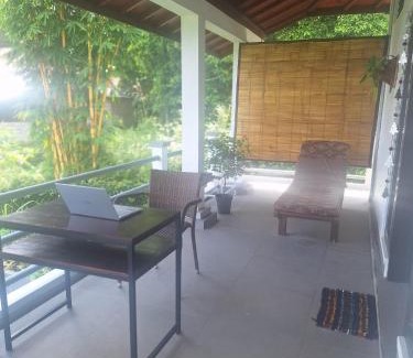 Kubutambahan Cama Y Desayuno | Villa Markisa Pakisan