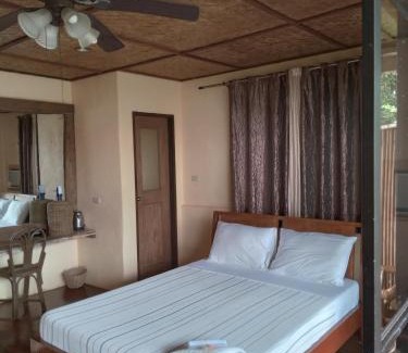 Siquijor Complejo | VILLA MARMARINE BEACH RESORT & RESTAURANT