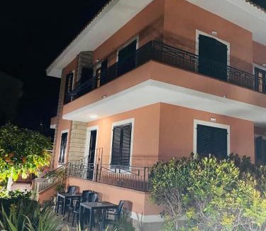 La Pietraia Cama Y Desayuno | Villa Marogna