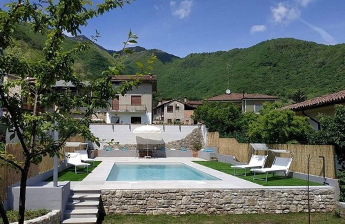 Miane Casa | Villa Marsica B: Un acogedor apartamento rodeado de un hermoso paisaje.