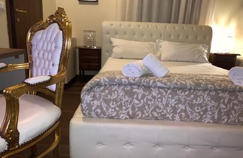 Santo Stefano Casa | VILLA MASI Rental Rooms