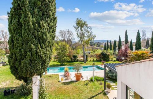 Aubagne Villa | Villa Massilia - Welkeys