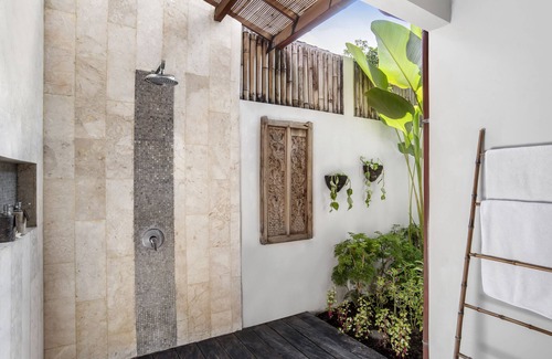 Sanur Villa | Villa Matahari Terbit - Close to the fast boats and marina at Sanur Beach