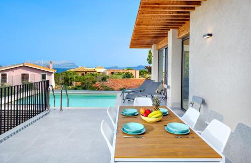 Baia Caddinas Villa | Villa Mathis by Klodge