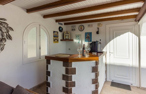 Callao Salvaje Villa | Hermosa villa de 4 dormitorios con piscina privada climatizada.