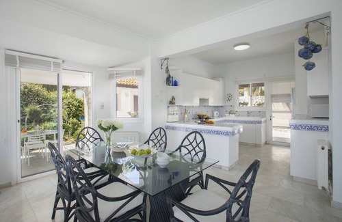 Cape Greko Villa | PR Mazeri - CHG - Cinco Habitaciones Villa, Capacidad 11