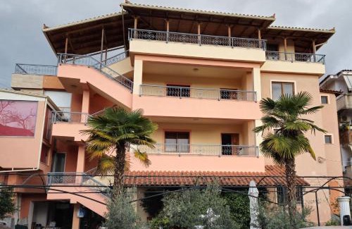 Qender Casa | Villa Mel