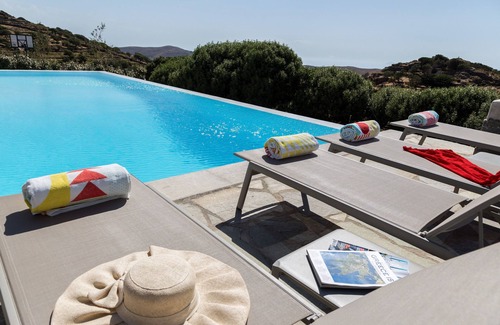 Ioulida Villa | Villa Melita