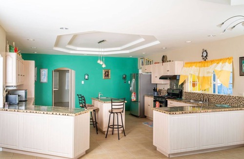 Bethel Villa | Villa Mia ............