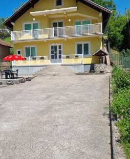 Central Serbia Apartamento | VILLA MILA