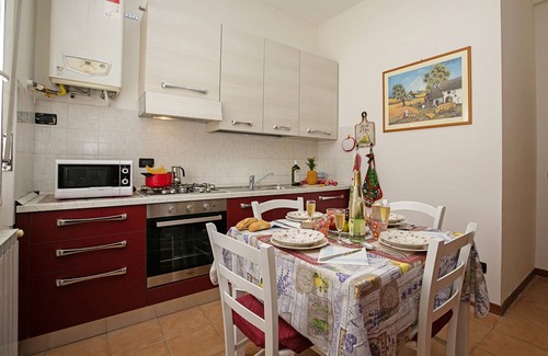 Desenzano del Garda Apartamento | Villa Mimosa - Appartamento 1, Desenzano Del Garda, Italia