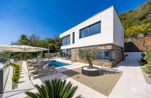Opatija Villa | Villa Mistral Opatija, five star exclusive retreat, gated community