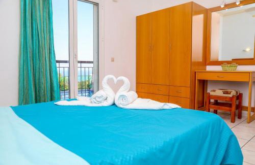 Skiathos Villa | VILLA MITZELOS