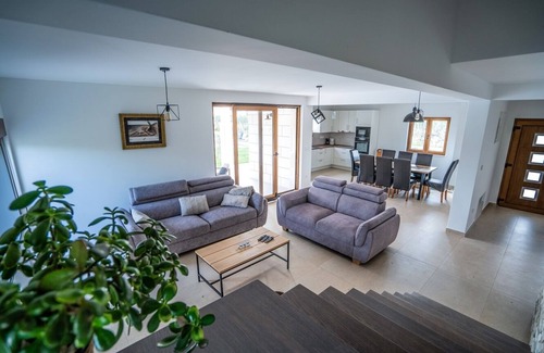 Donji Prolozac Villa | Villa Modriola