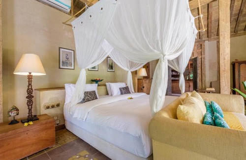 Jimbaran Bay Villa | Villa Moments