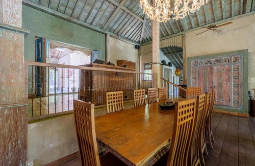 Jimbaran Bay Villa | Villa Moments