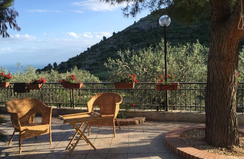 Monte Sant'Angelo Villa | Vacaciones "Villa Mon Plaisir" en el Gargano