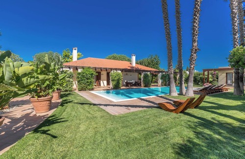 Polignano a Mare Villa | Villa Monica by Perle di Puglia