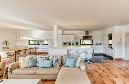 Navata Villa | Villa 'Monique' con vistas a la montaña, Wi-Fi y aire acondicionado