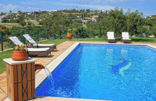 Patroves Villa | Villa Monte de Madrinha